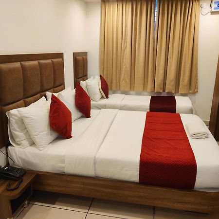 Relax Inn Dod Jala Ngoại thất bức ảnh