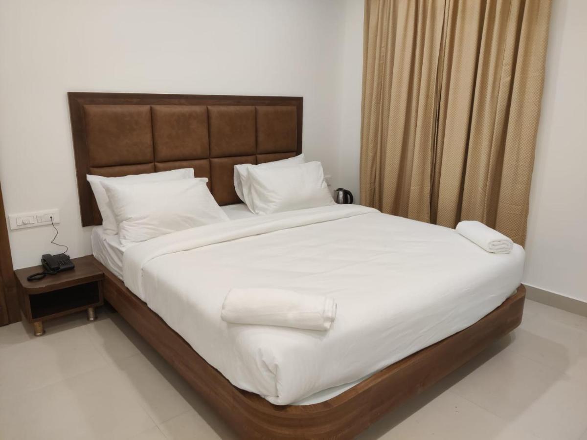 Relax Inn Dod Jala Ngoại thất bức ảnh